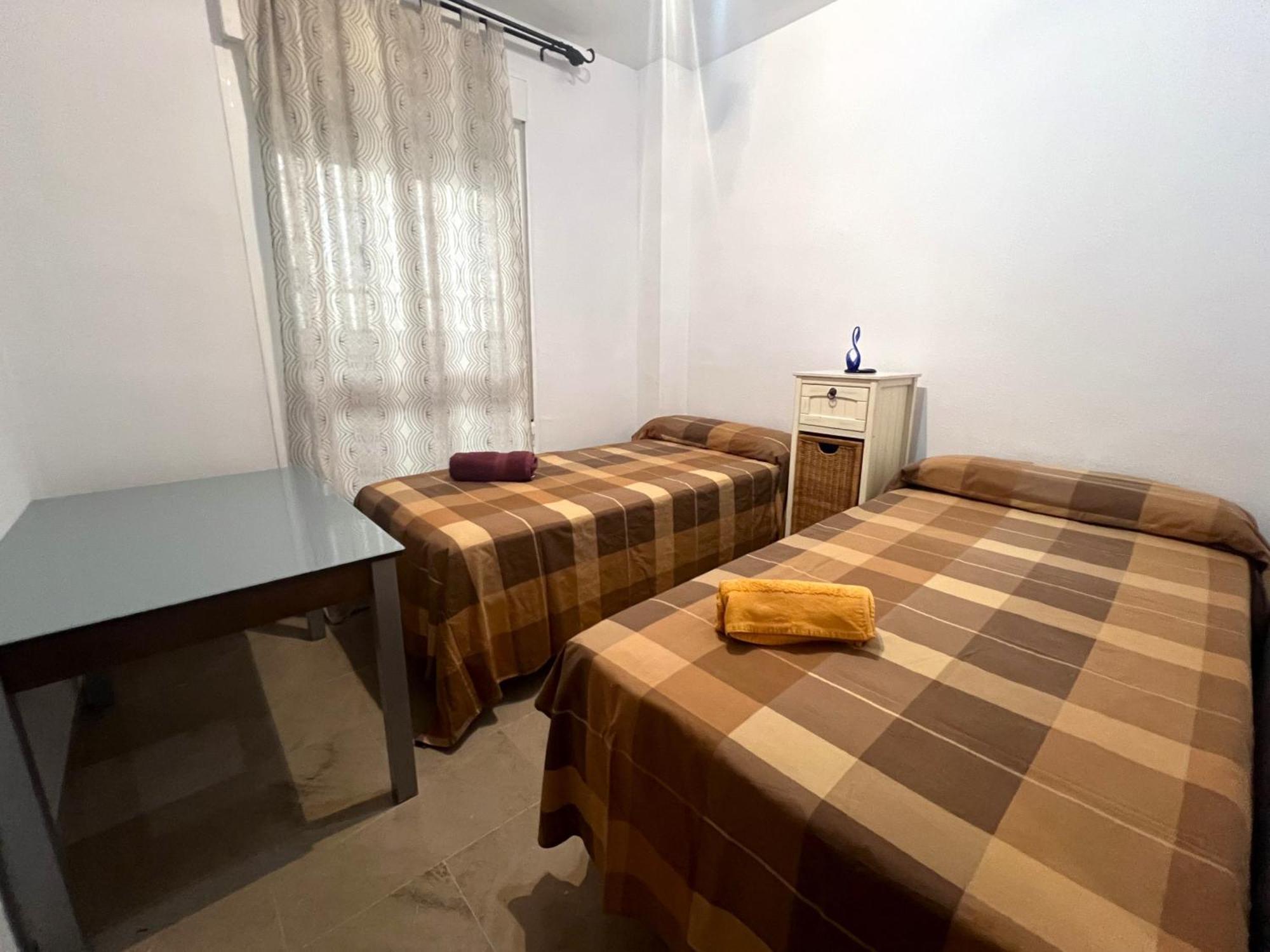 Apartamento With Pool, Tennis & Gym By Homing *